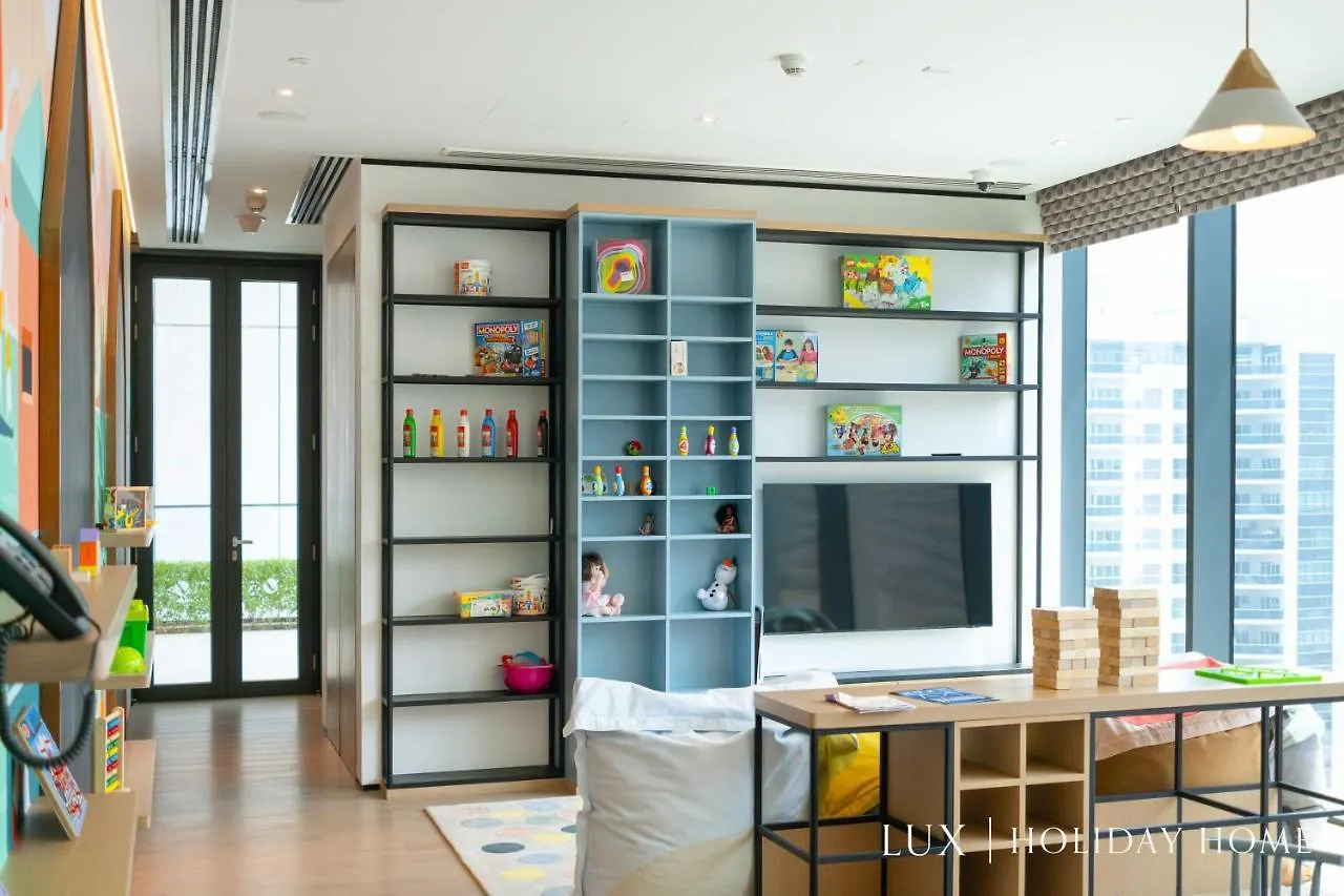 Lux The Vida Marina Residence 2 Dubai 0*,  United Arab Emirates