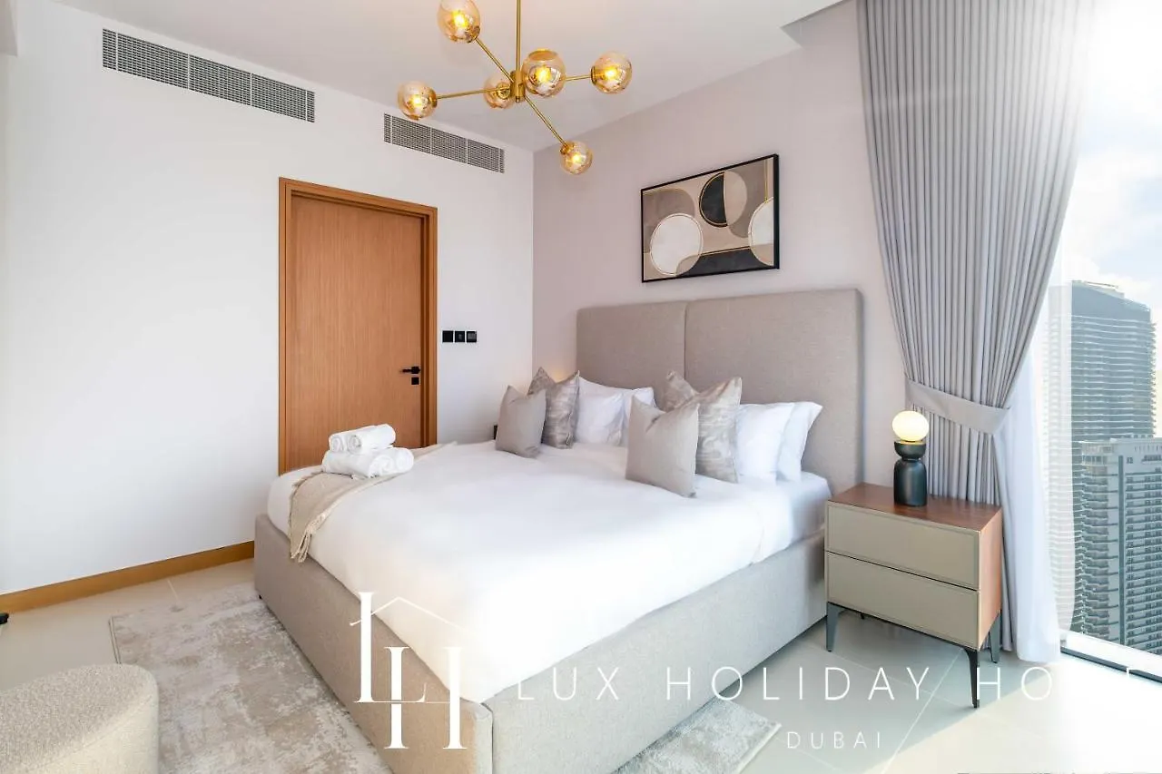 Lux The Vida Marina Residence 2 Dubai 0*,